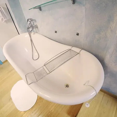 Casa Bella Art * ボローニャ